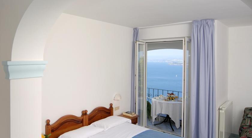 La Pergola Del Torchio Bed & Breakfast Иския Екстериор снимка